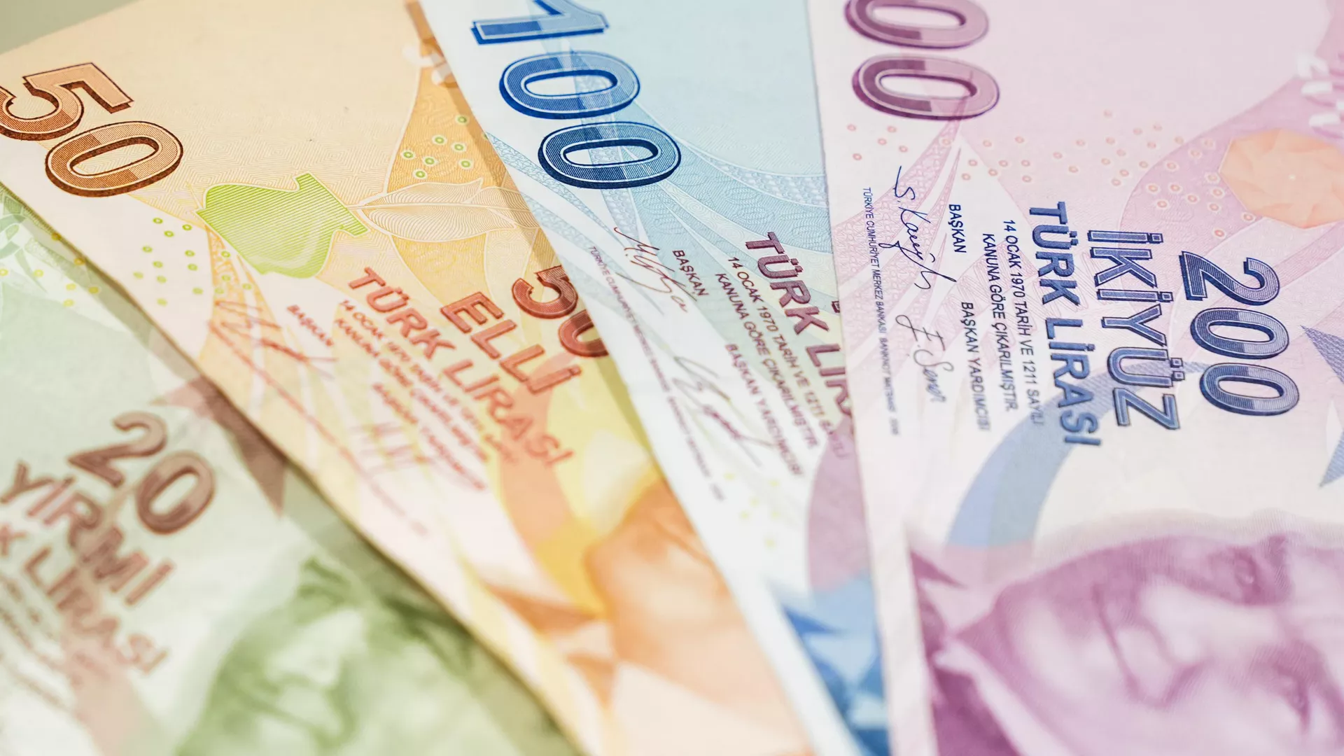 Asgari ücretle ilgili ilk tahminler geldi - Sputnik Türkiye, 1920, 04.10.2025