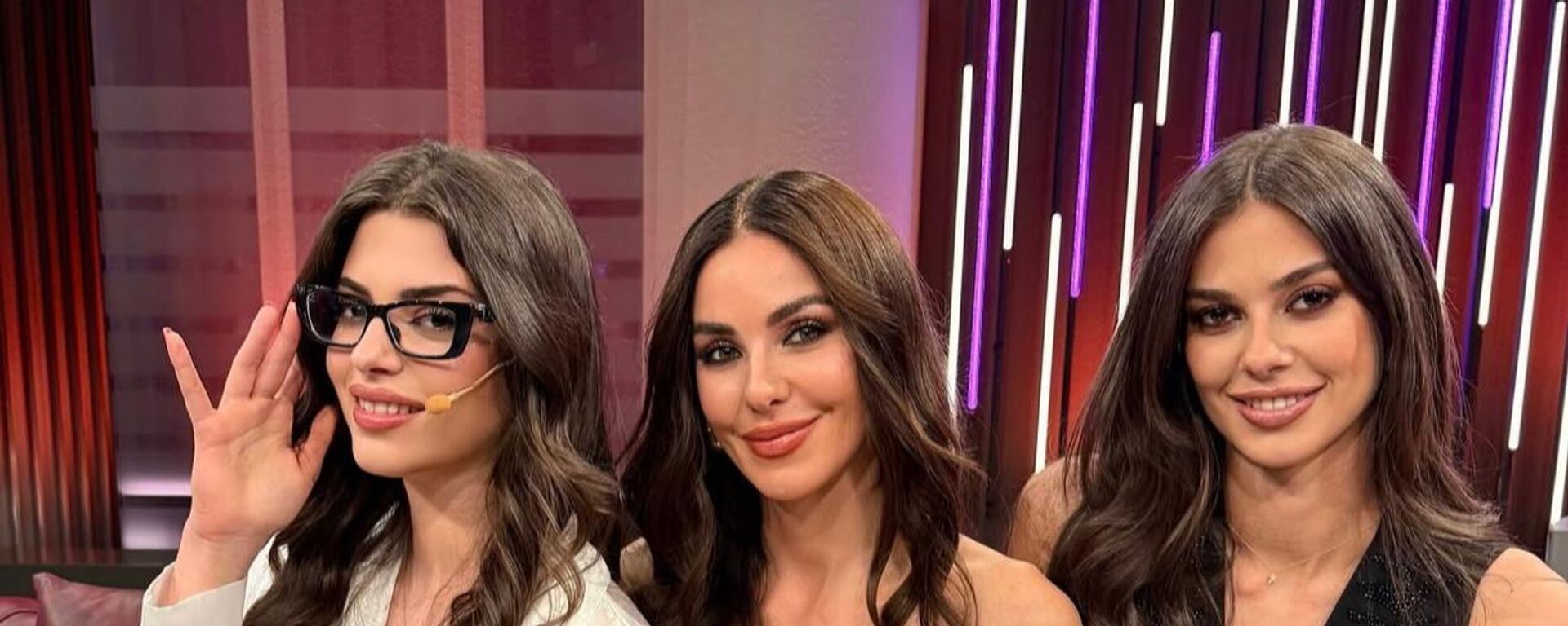 Defne Samyeli sosyal medya  - Sputnik Türkiye, 1920, 02.07.2025