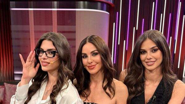 Defne Samyeli sosyal medya  - Sputnik Türkiye