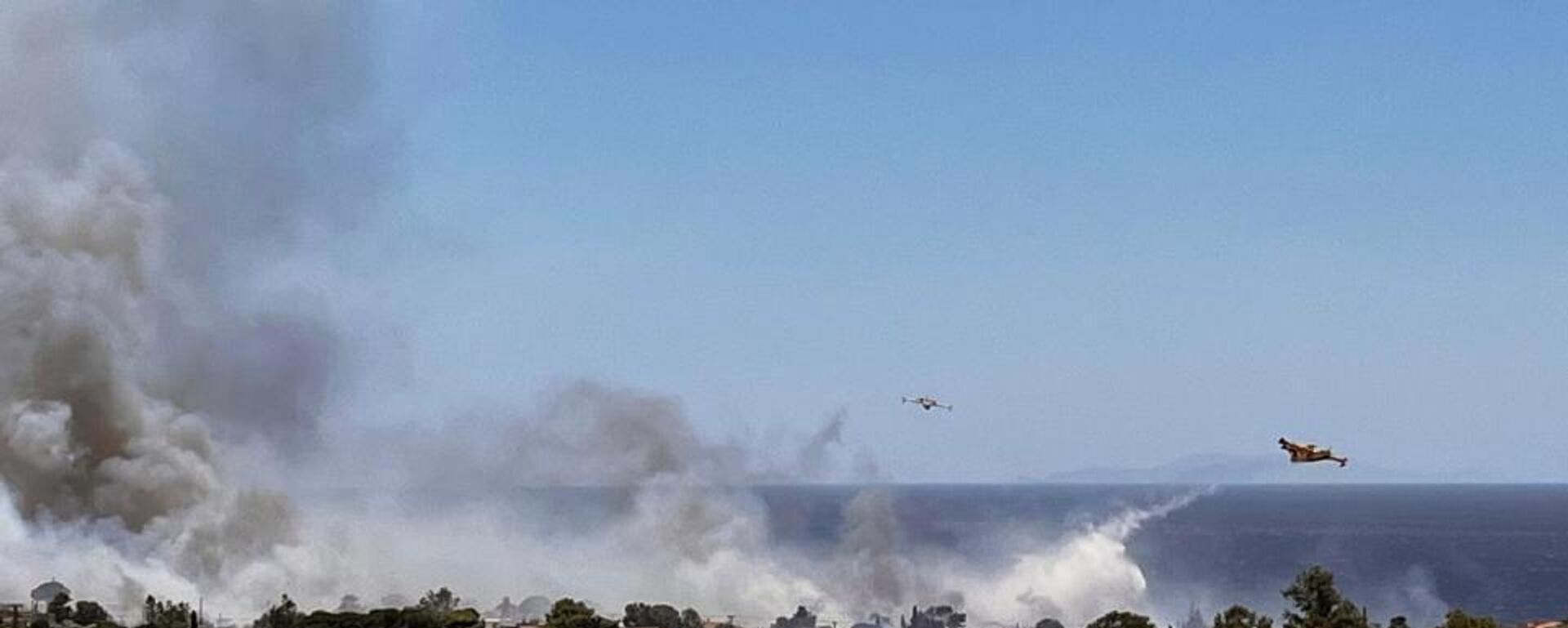 Yunanistan yangın - Sputnik Türkiye, 1920, 26.06.2025