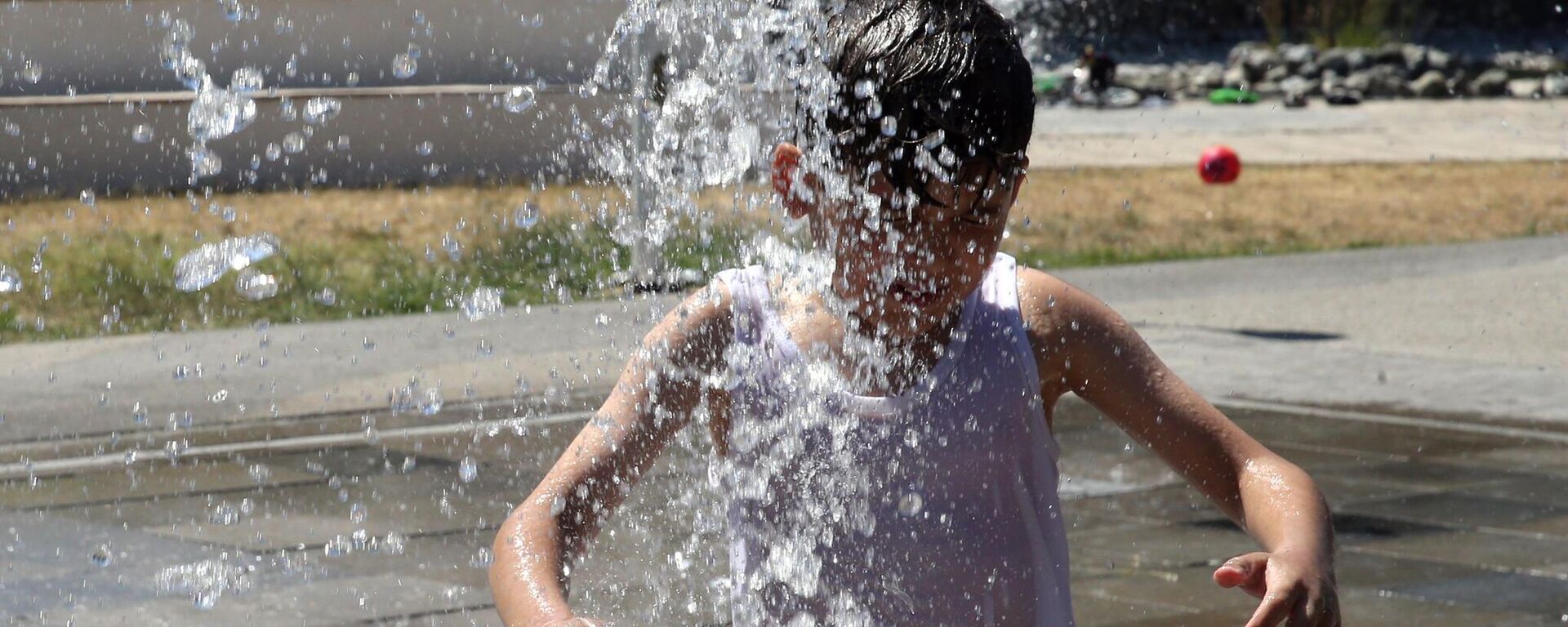 Sıcak hava dalgası - Sputnik Türkiye, 1920, 08.07.2025