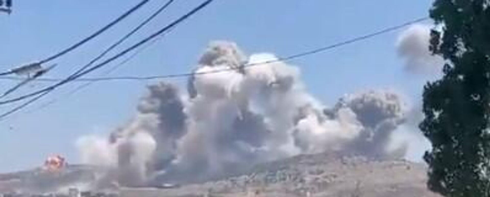 İsrail savaş uçakları Lübnan'ın güneyine hava saldırısı düzenledi - Sputnik Türkiye, 1920, 11.10.2025