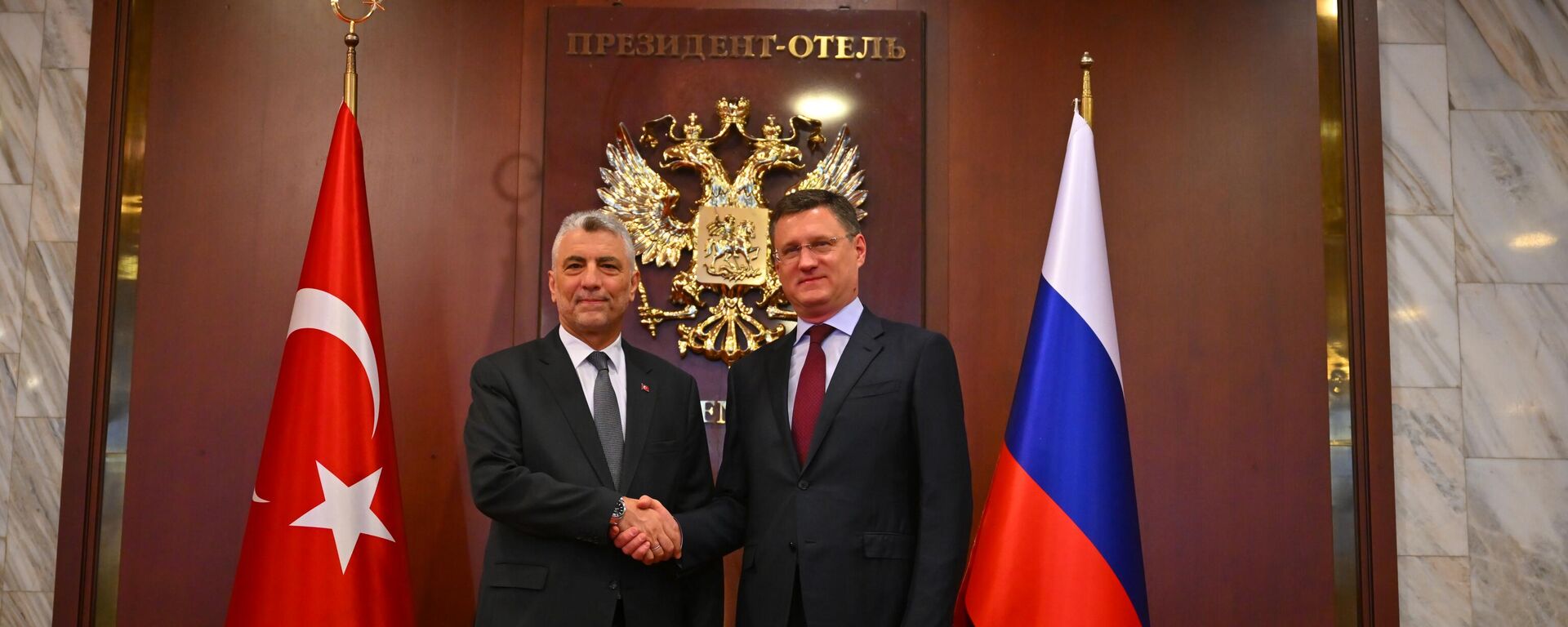 Ticaret Bakanı Ömer Bolat, Rusya Başbakan Yardımcısı Aleksandr Novak - Sputnik Türkiye, 1920, 27.06.2025