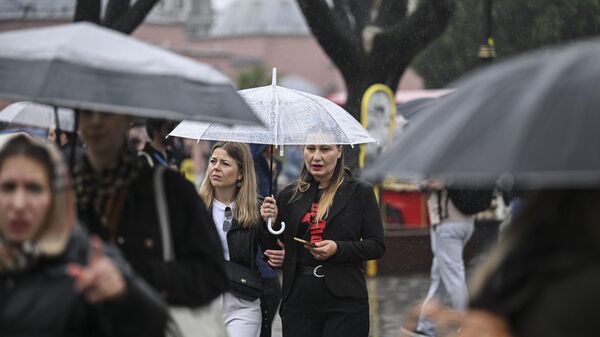 Meteoroloji'den İstanbul'a yağış uyarısı - Sputnik Türkiye