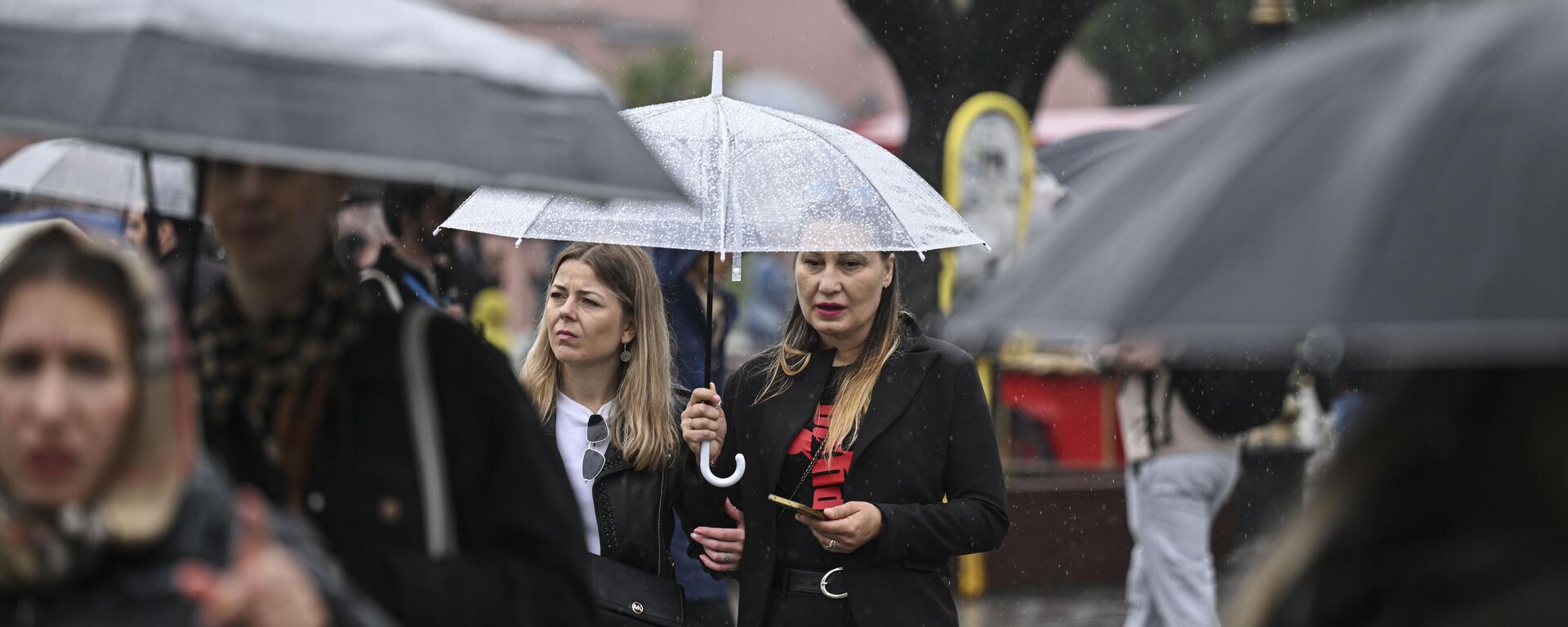 Tüm bölgelerde sağanak yağış etkili olacak: Muğla çevrelerinde kuvvetli sağanak uyarısı var - Sputnik Türkiye, 1920, 28.06.2025