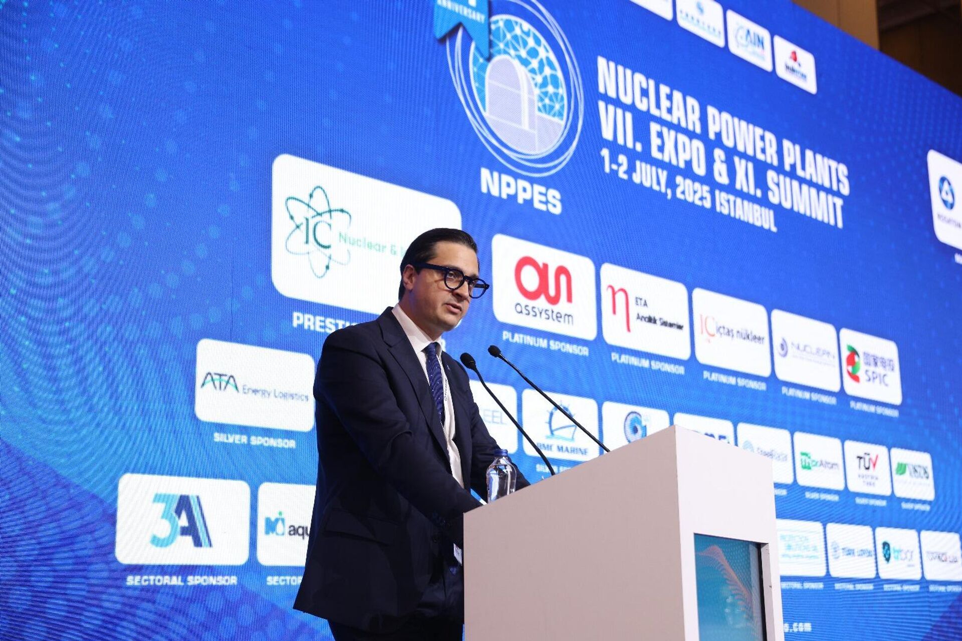 Akkuyu Nükleer AŞ'nin Yönetim Kurulu Başkan Yardımcısı Anton Dedusenko - Sputnik Türkiye, 1920, 01.07.2025