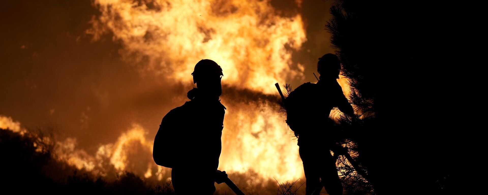 yangın - Sputnik Türkiye, 1920, 03.07.2025