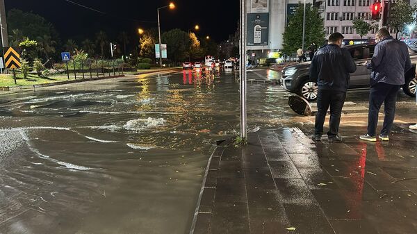 Ordu'nun Fatsa ilçesinde sağanak, su baskınlarına yol açtı. - Sputnik Türkiye