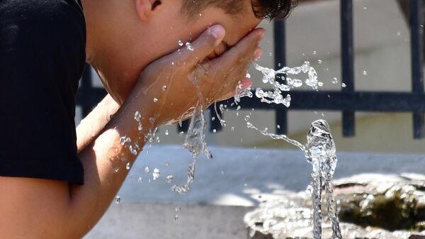 Avrupa'da son sıcak hava dalgasındaki can kaybını 3 kat artırdı - Sputnik Türkiye