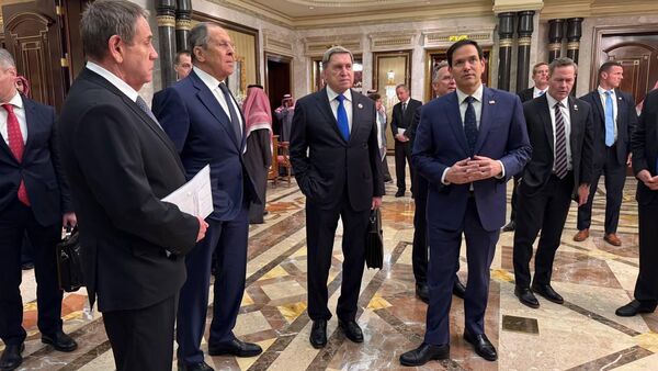 Rusya Dışişleri Bakanı Sergey Lavrov ve ABD’li mevkidaşı Marco Rubio  - Sputnik Türkiye