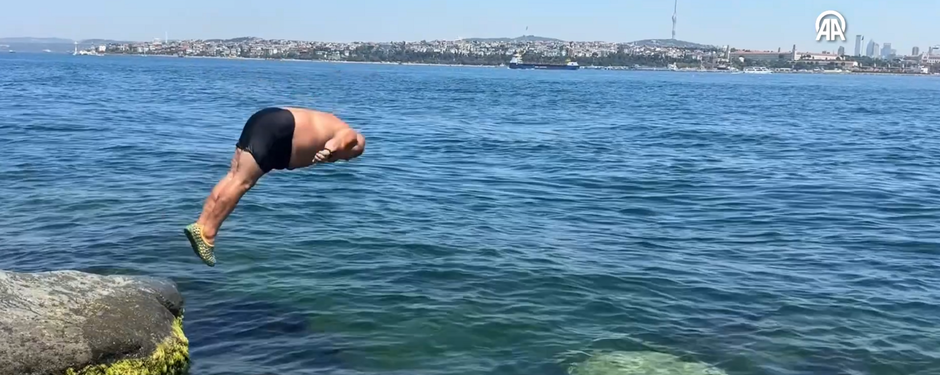İstanbul'da sıcak hava - Sputnik Türkiye, 1920, 10.07.2025