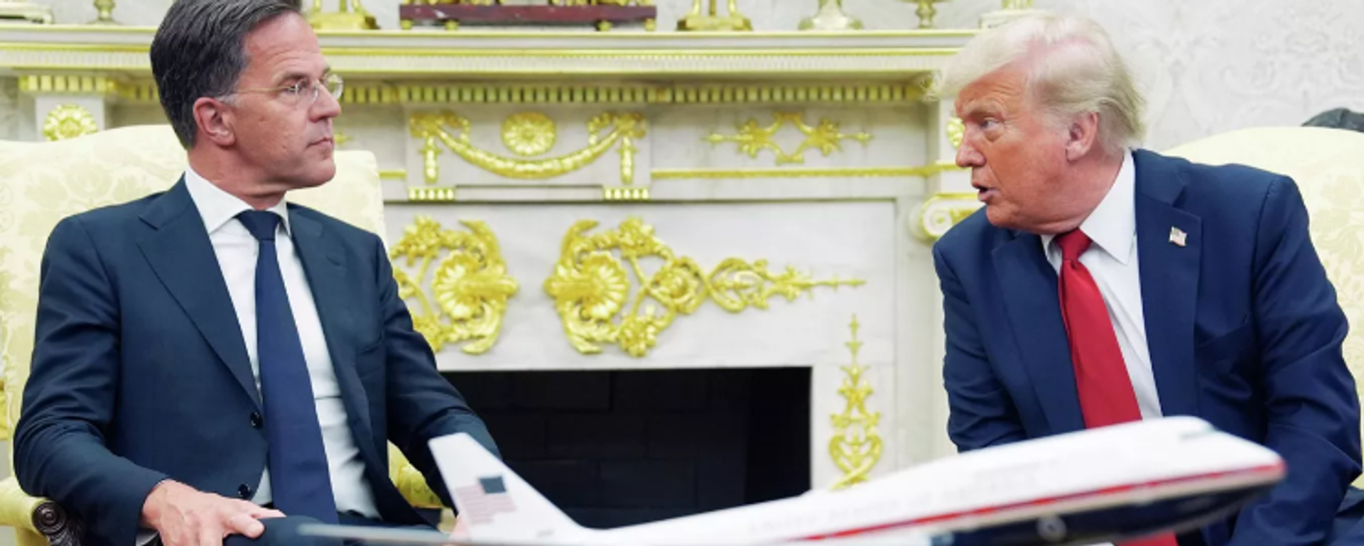 Rutte-Trump görüşmesi - Sputnik Türkiye, 1920, 21.10.2025