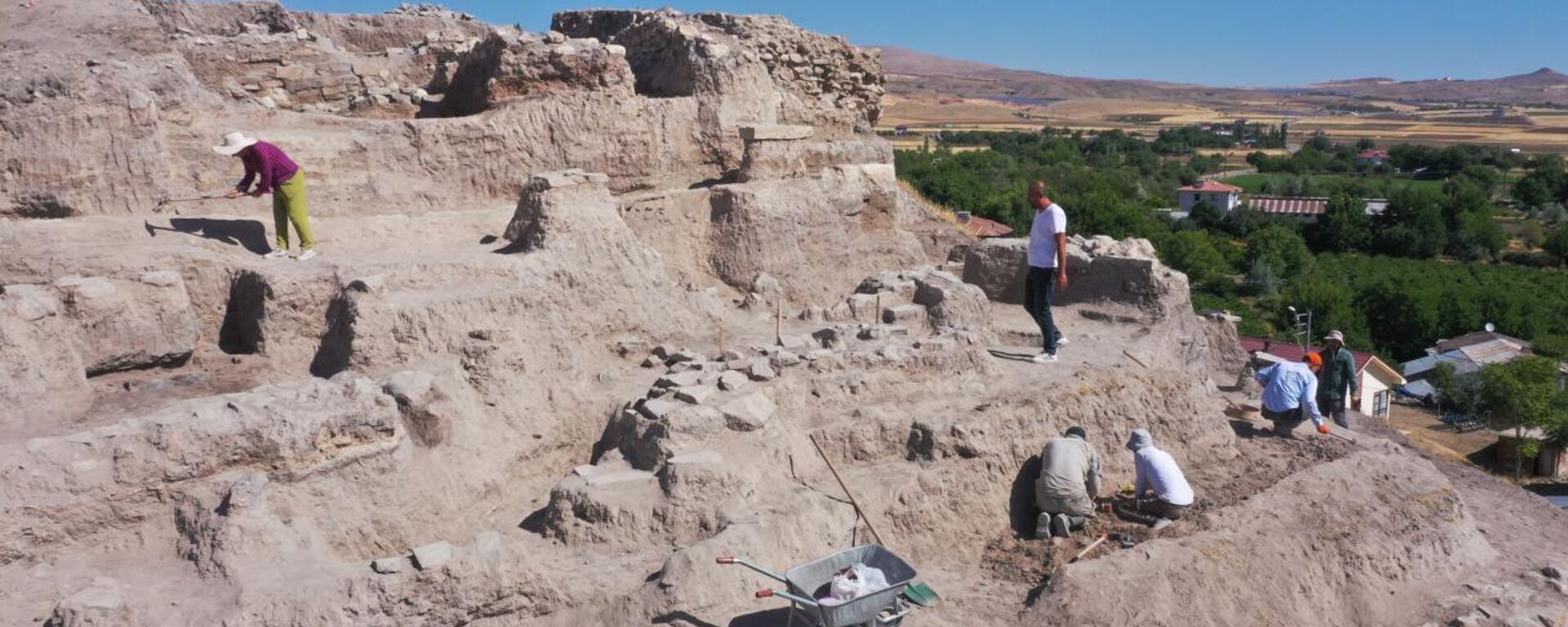 Elazığ’da 6 bin yıllık tapınak keşfedildi - Sputnik Türkiye, 1920, 15.07.2025