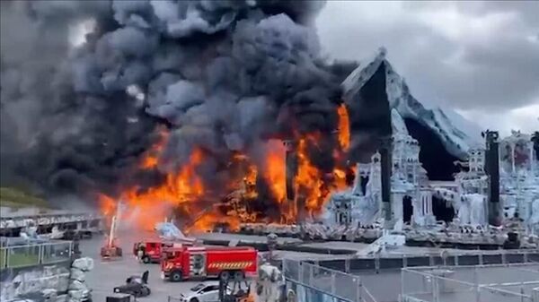 Belçika'da dünyaca ünlü müzik festivali Tomorrowland'in yapılacağı alanda yangın - Sputnik Türkiye