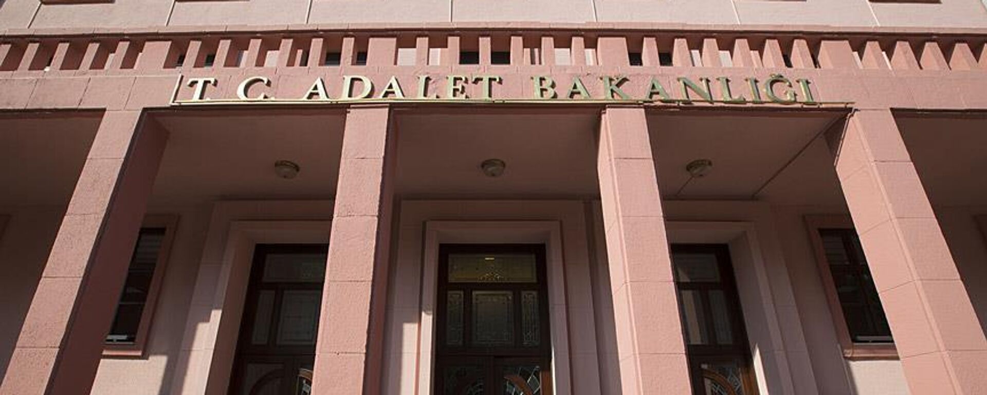 Adalet Bakanlığı - Sputnik Türkiye, 1920, 18.07.2025