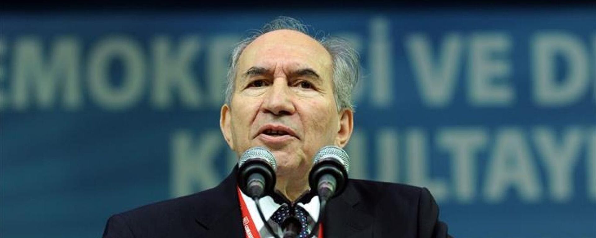 Altan Öymen - Sputnik Türkiye, 1920, 18.07.2025