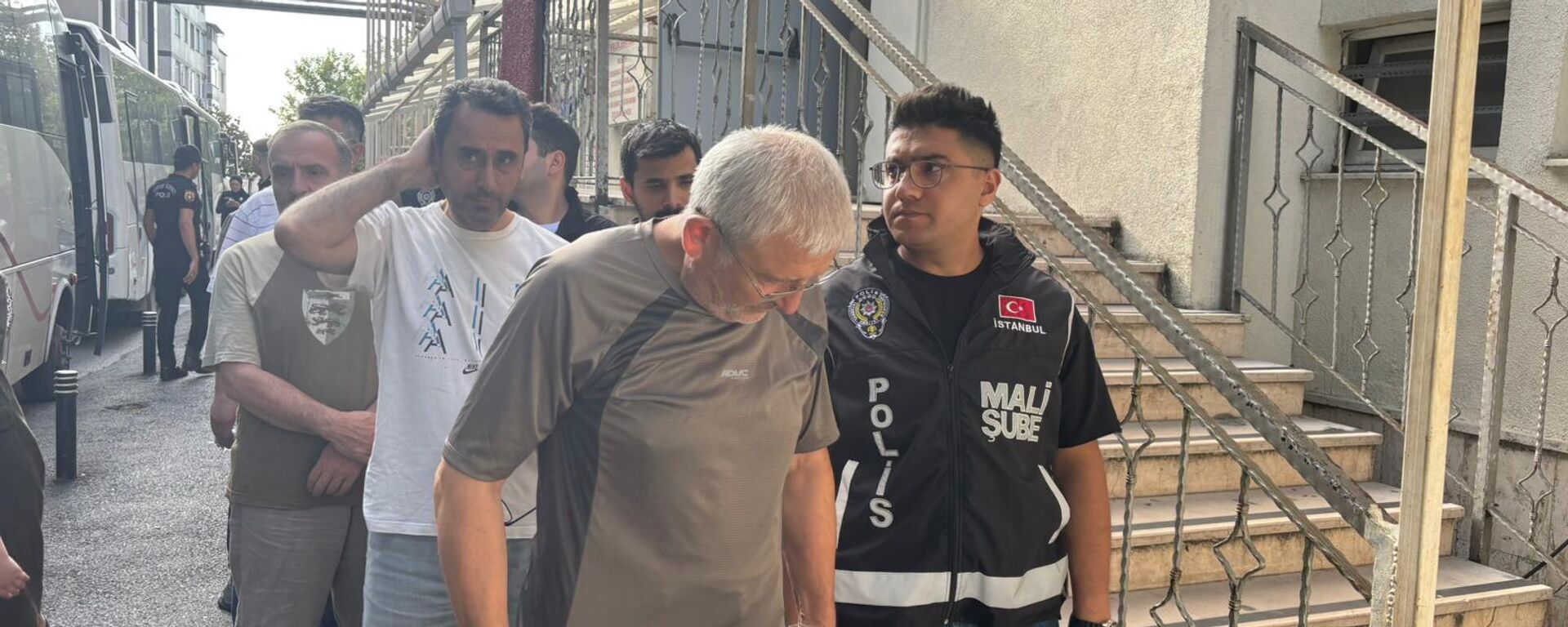 Hakmar'a operasyon - Sputnik Türkiye, 1920, 18.07.2025