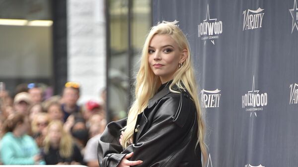 Anya Taylor-Joy, Antalya’da Lymra Antik Kenti’nde görüntülendi - Sputnik Türkiye