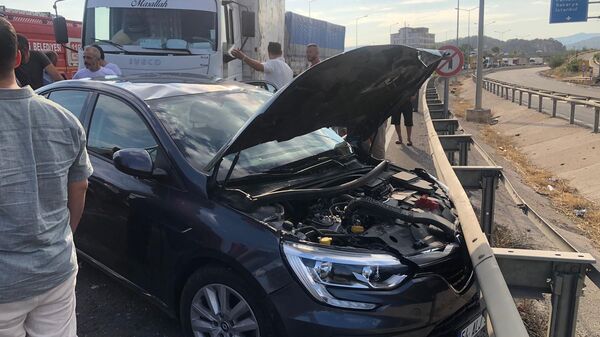 Sakarya Geyve Belediye Başkanı Selçuk Yıldız trafik kazasında yaralandı - Sputnik Türkiye