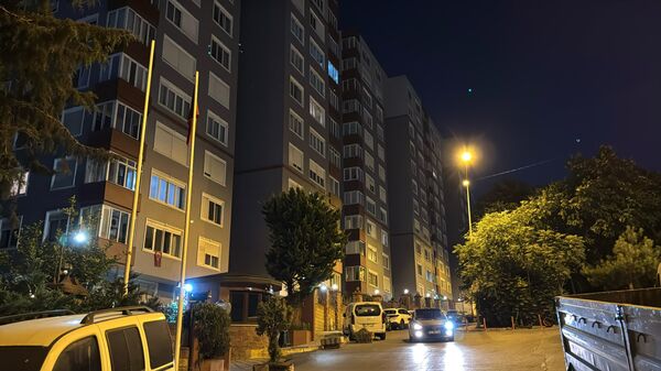 Bakırköy'de yarış spikeri Esen Gök, evinde ölü bulundu - Sputnik Türkiye
