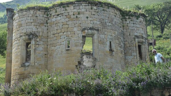 Taşköprü Yaylası, tarihi Santa Harabeleri, Çakırgöl, Karaca Mağarası'na ev sahipliği yapıyor - Sputnik Türkiye