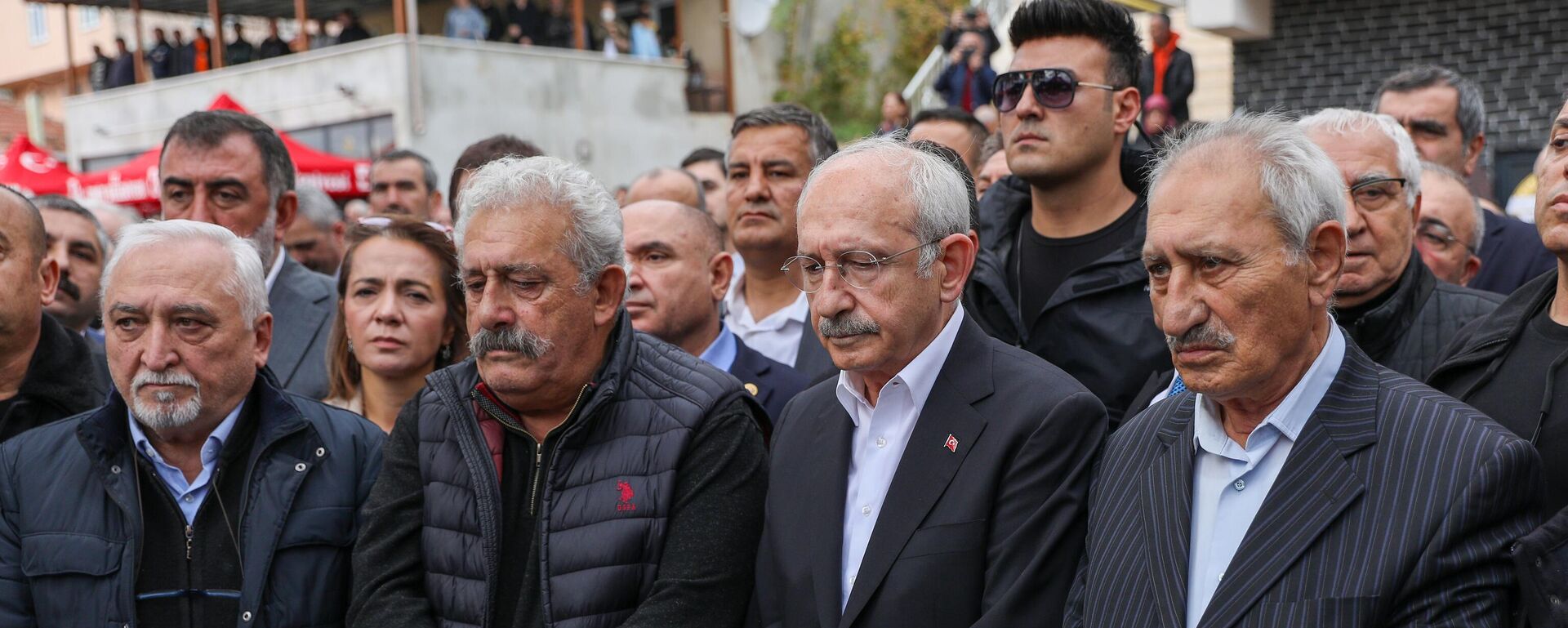 Kemal Kılıçdaroğlu’nun ikizi Adil Kılıçdaroğlu hayatını kaybetti
 - Sputnik Türkiye, 1920, 21.07.2025