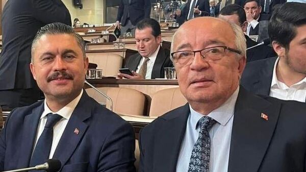 Şile'de Kabadayı yerine Meclis Üyesi Sacit Terzi seçildi - Sputnik Türkiye