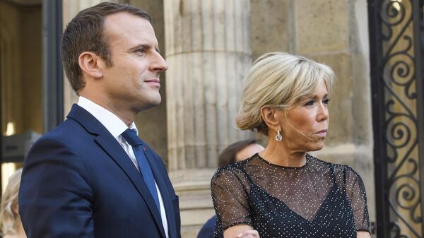 Emmanuel Macron, Brigitte Macron - Sputnik Türkiye
