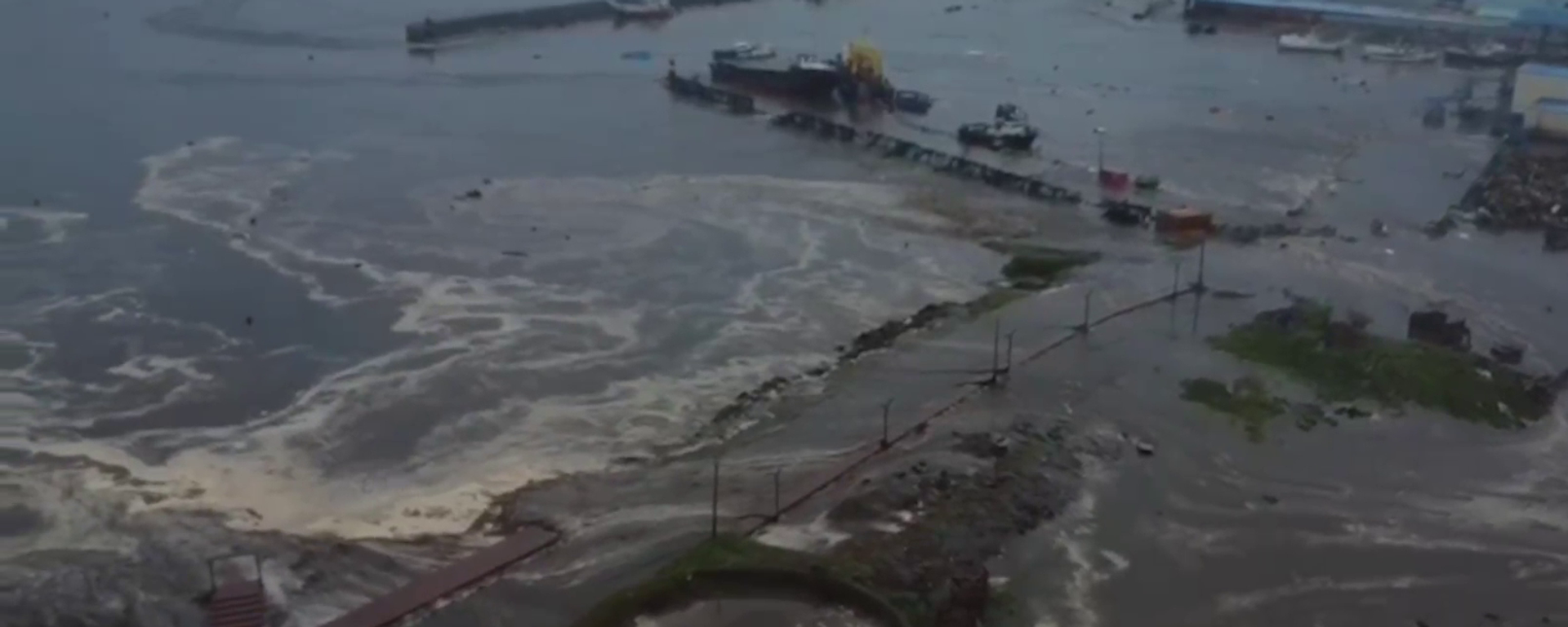 Severo-Kurilsk kıyıları - Sputnik Türkiye, 1920, 30.07.2025