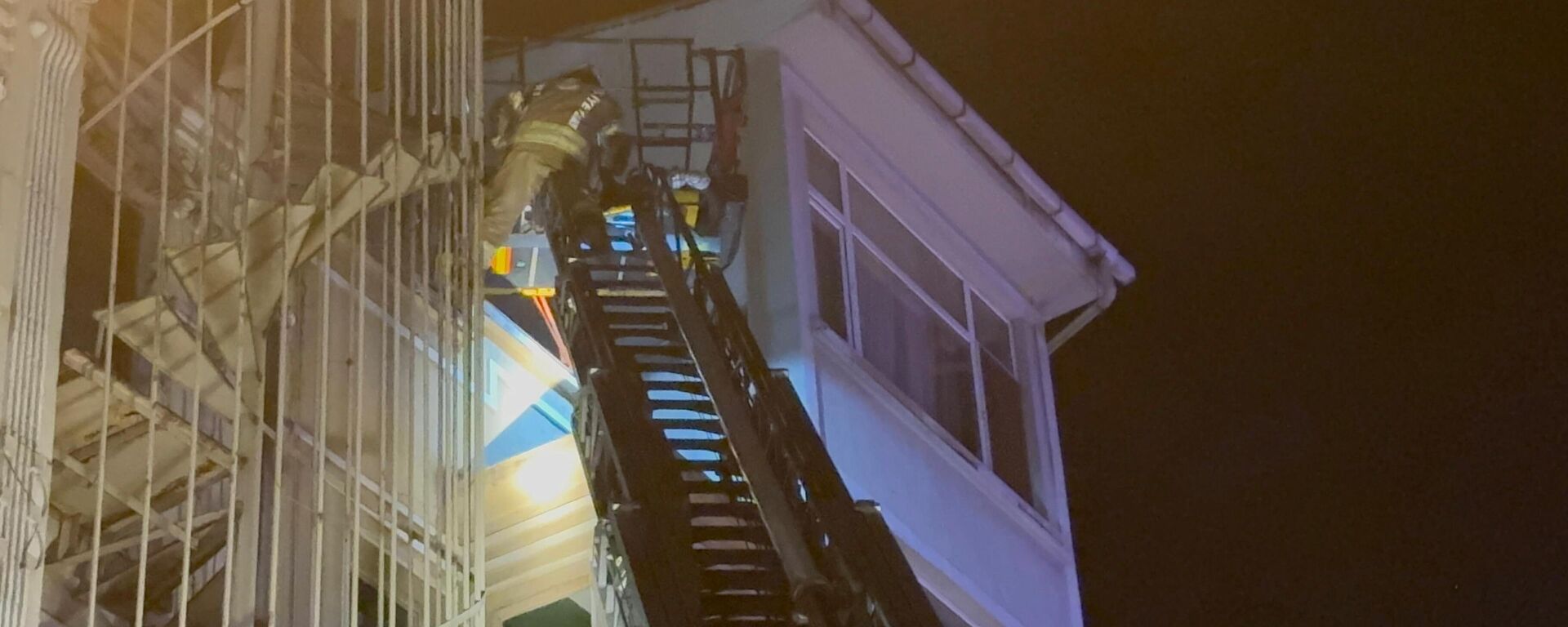 Beyoğlu yangın - Sputnik Türkiye, 1920, 31.07.2025