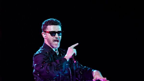 Justin Timberlake, 11 yıl aradan sonra Türkiye'de konser verdi - Sputnik Türkiye