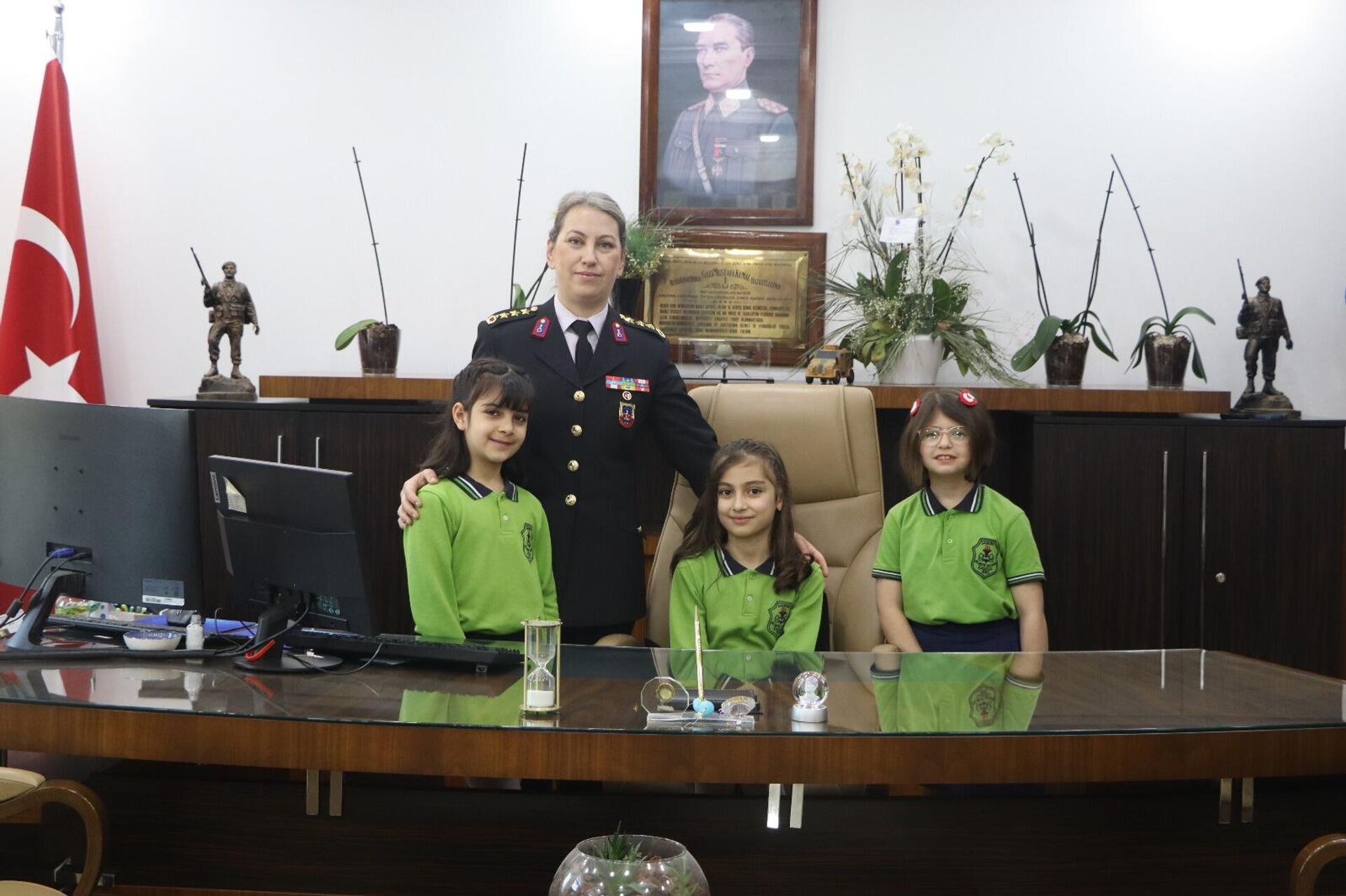 Tuğgeneral Gülden Mat Şakir - Sputnik Türkiye, 1920, 31.07.2025