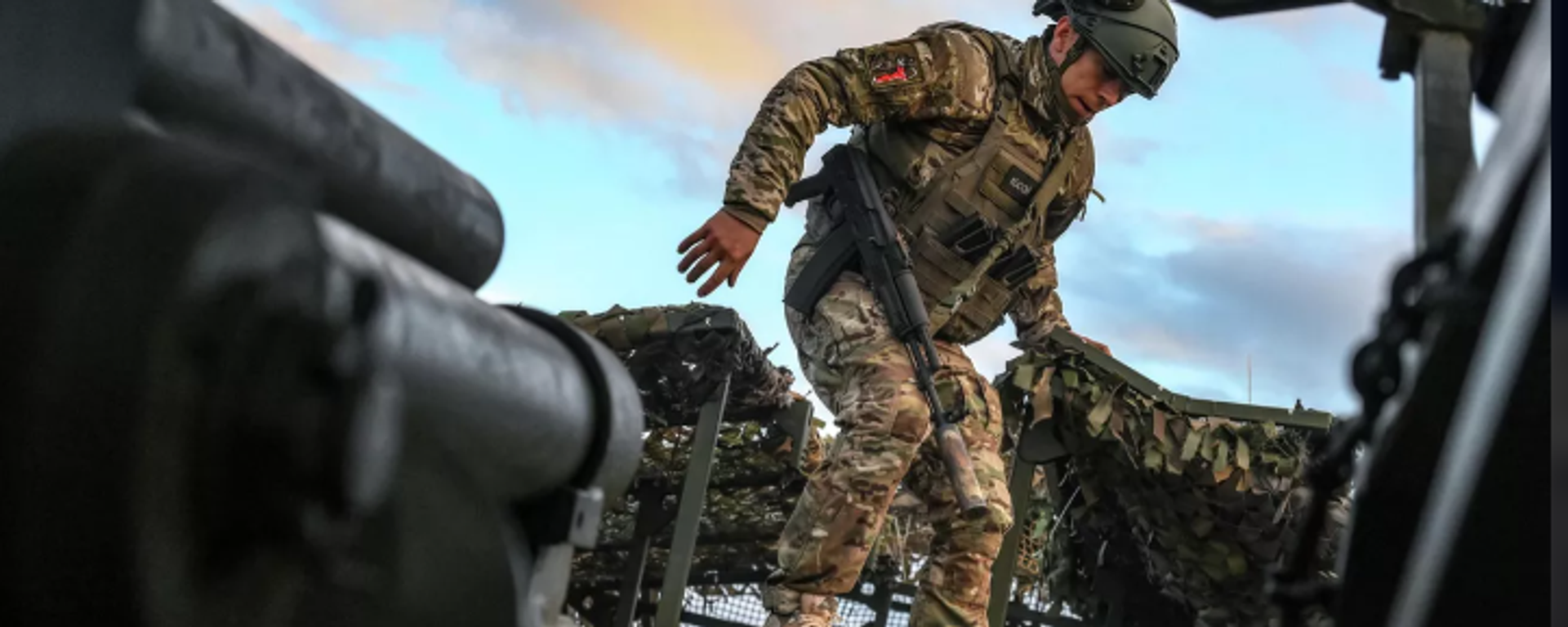 Rus ordusu askeri Rus ordusu askeri - Sputnik Türkiye, 1920, 16.12.2025