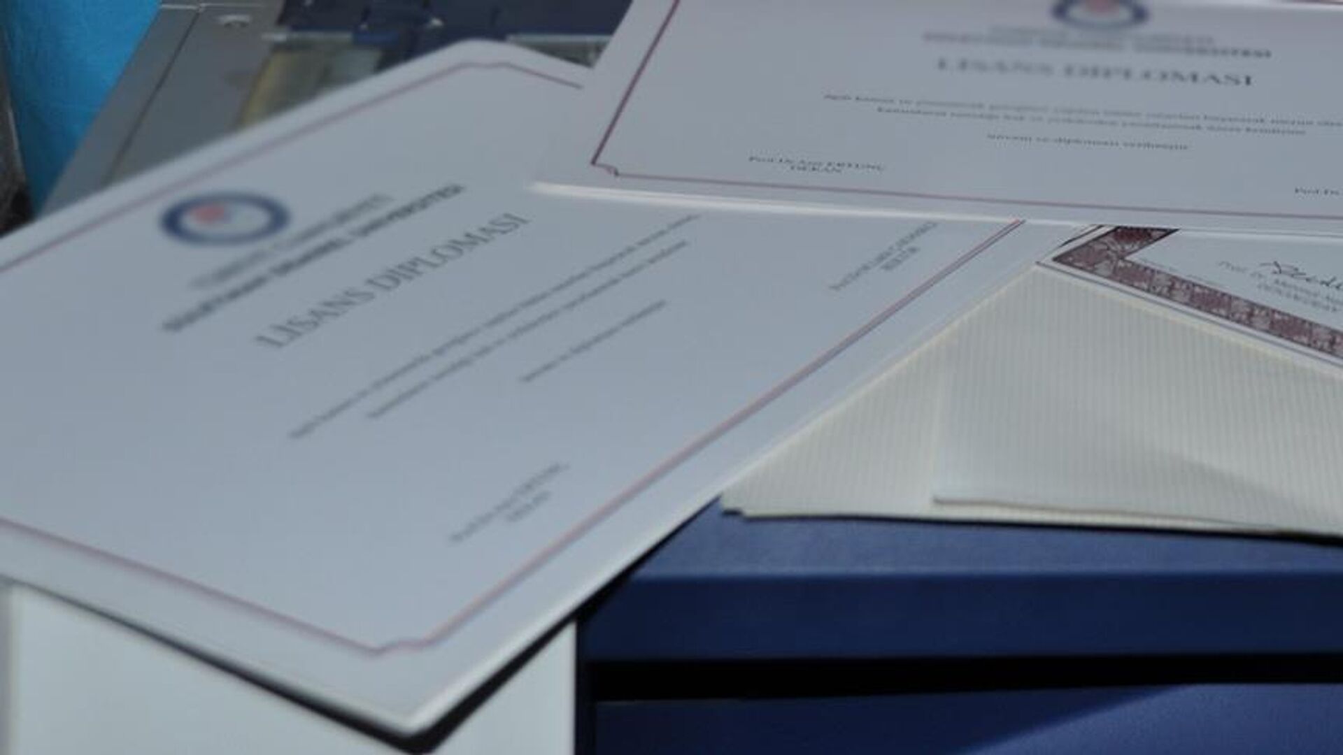 Diploma - Sputnik Türkiye, 1920, 24.10.2025
