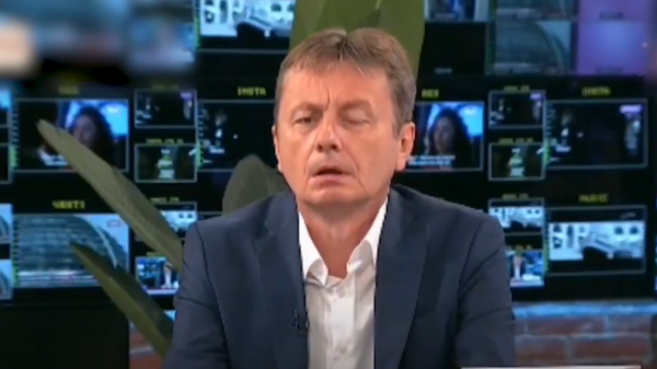 Sırp Bakan canlı yayında beyin kanaması geçirdi - Sputnik Türkiye