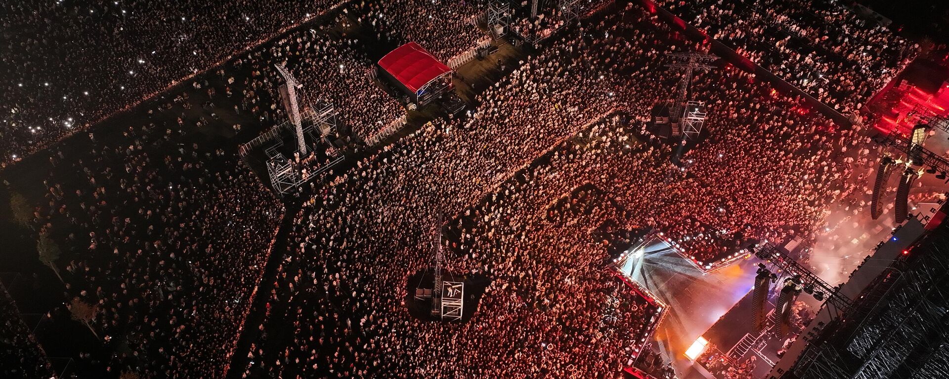 Jennifer Lopez - Sputnik Türkiye, 1920, 13.03.2026