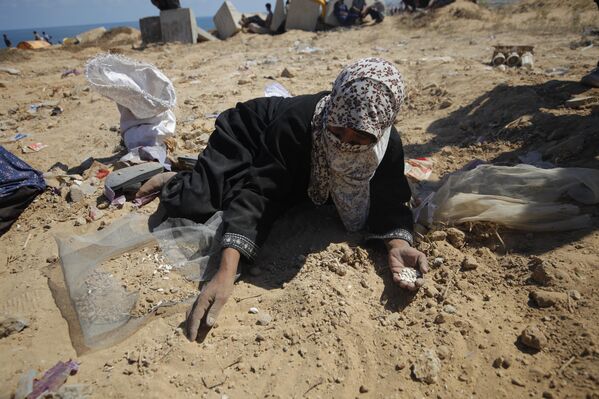 İsrail Başbakanı Benyamin Netanyahu&#x27;nun geçtiğimiz günlerde yaptığı &#x27;Gazze&#x27;de açlık yok&#x27; açıklaması, bu görüntülerle birlikte yeniden tartışma konusu oldu. - Sputnik Türkiye