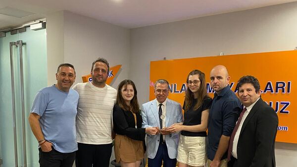 Tüketici Konfederasyo’nundan Radyo Sputnik’e ödül - Sputnik Türkiye