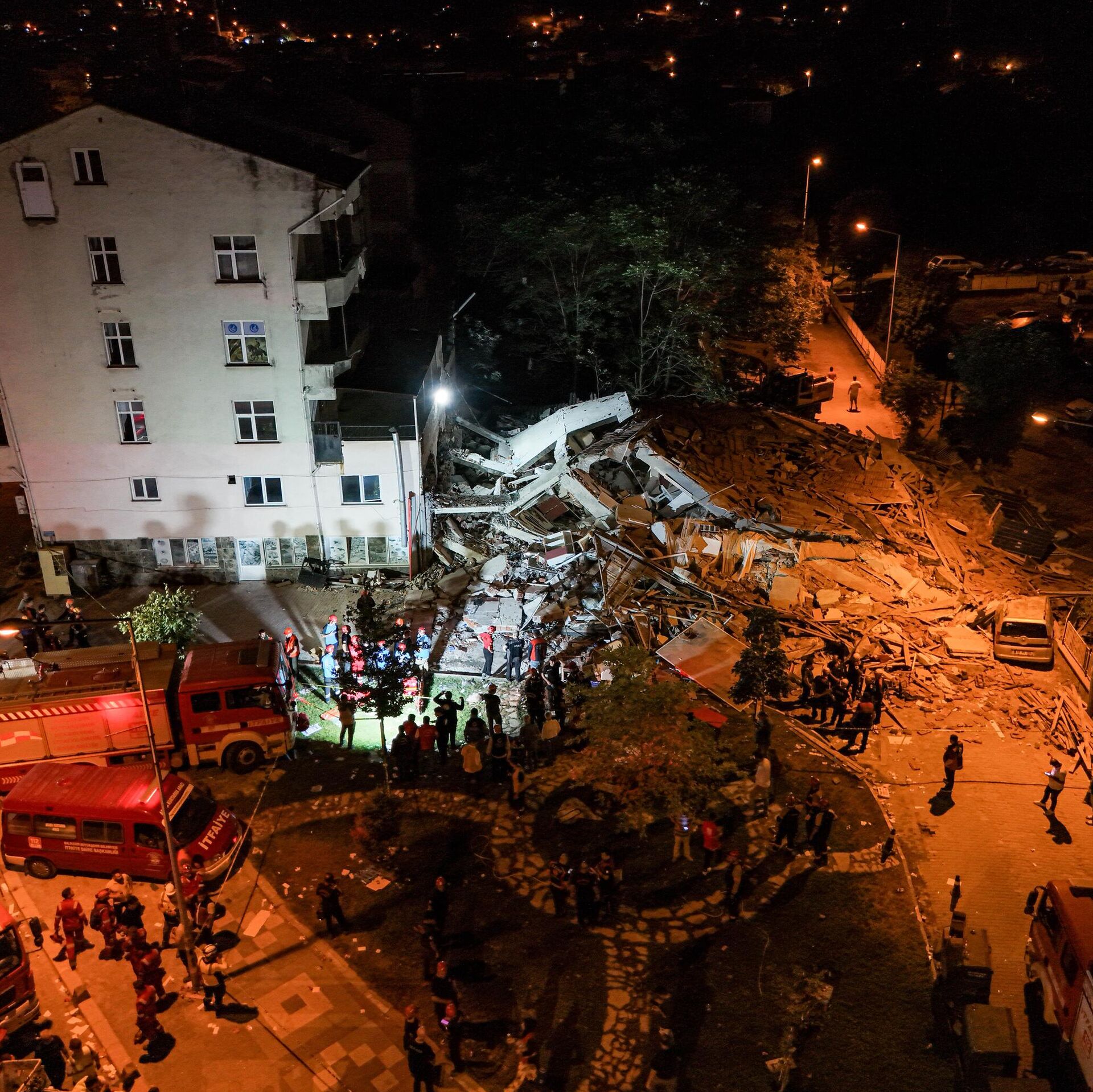 cdn.img.anlatilaninotesi.com.tr/img/07e9/08/0b/109...