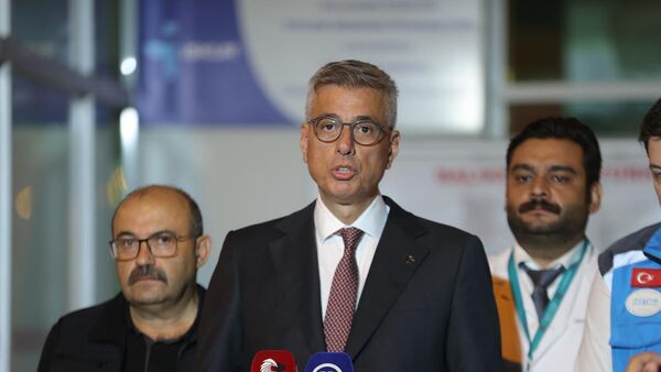 Sağlık Bakanı Memişoğlu, 6,1 büyüklüğünde depremin yaşandığı Sındırgı'da açıklama yaptı - Sputnik Türkiye