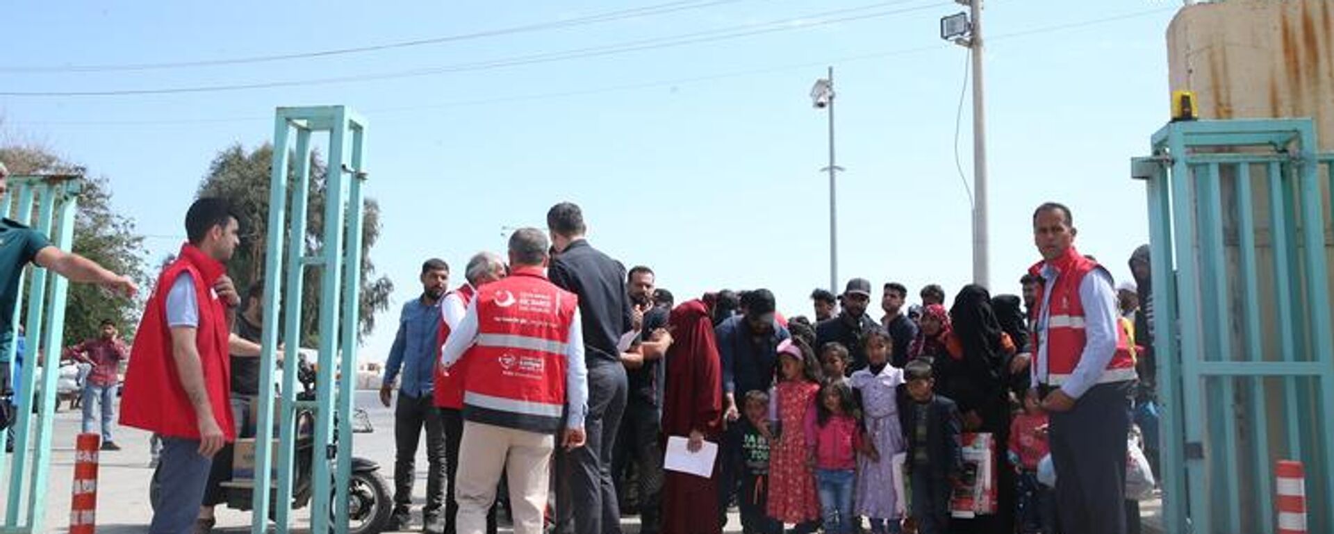 Ülkesine dönen Suriyeli sayısı - Sputnik Türkiye, 1920, 07.09.2025