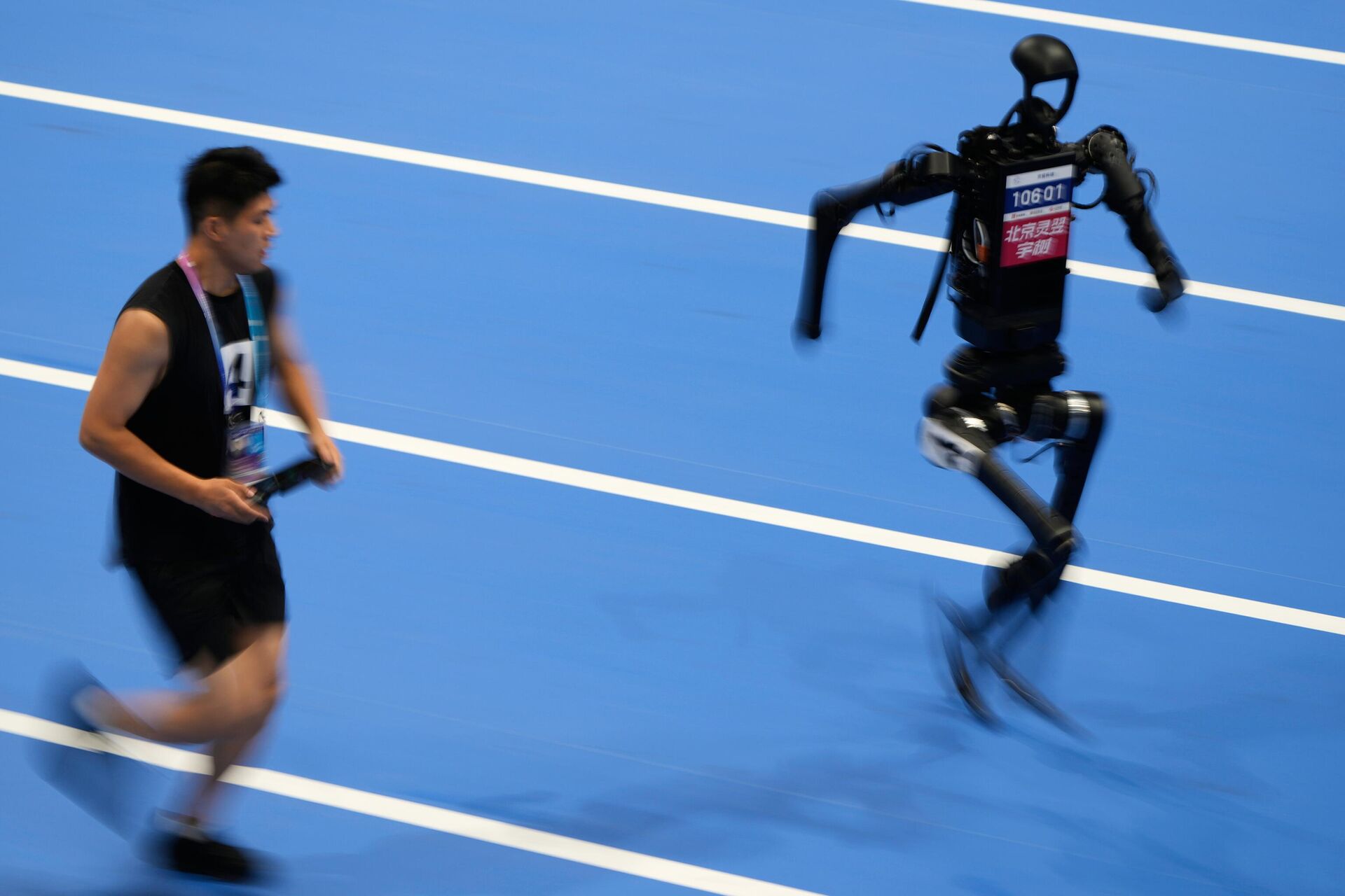 Dünya İnsansı Robot Oyunları - Sputnik Türkiye, 1920, 15.08.2025