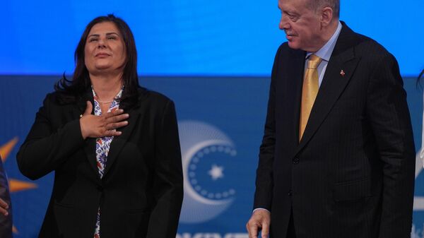 Özlem Çerçioğlu - Sputnik Türkiye