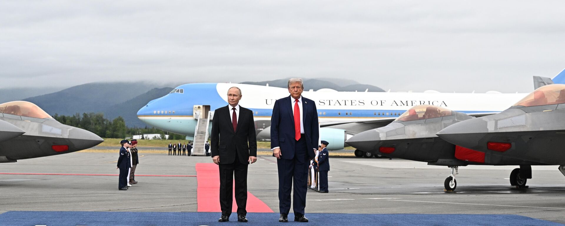 Rusya Devlet Başkanı Putin ve ABD Başkanı Trump Alaska'da - Sputnik Türkiye, 1920, 16.08.2025