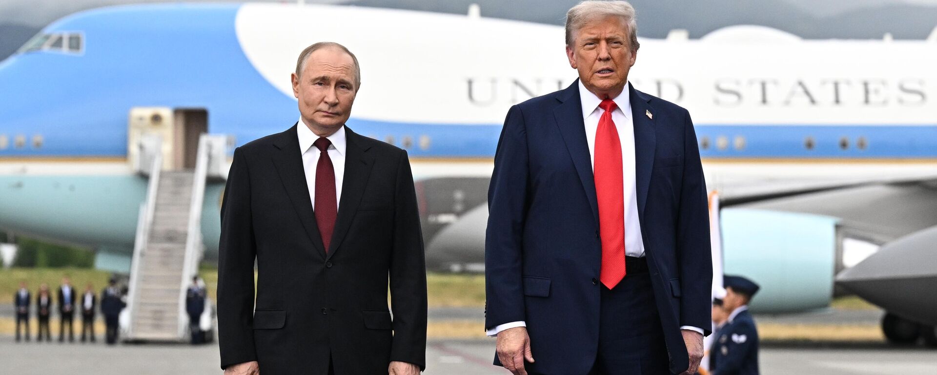 Rusya Devlet Başkanı Putin ve ABD Başkanı Trump Alaska'da - Sputnik Türkiye, 1920, 26.08.2025
