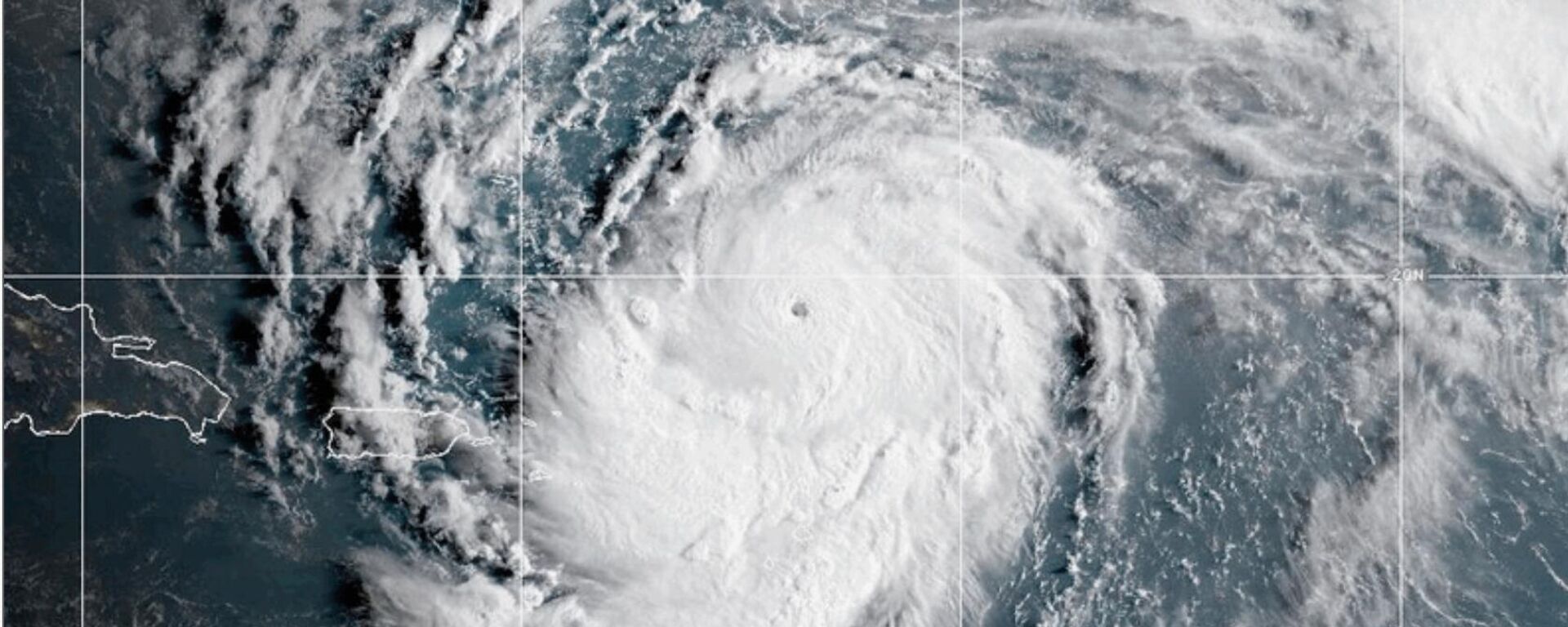  Erin Kasırgası'nın daha da güçlenmesi bekleniyor
 - Sputnik Türkiye, 1920, 16.08.2025