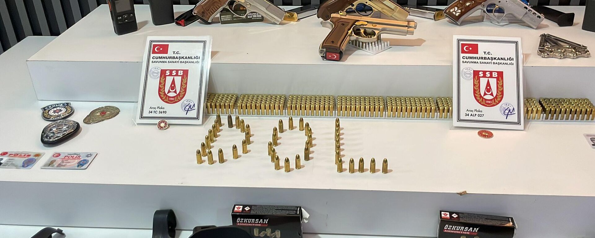 Sahte polis - Sputnik Türkiye, 1920, 17.08.2025