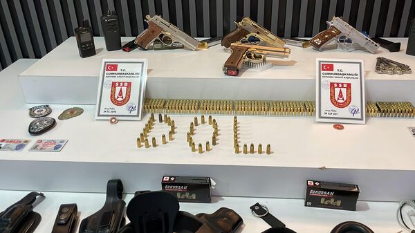 Sahte polis - Sputnik Türkiye