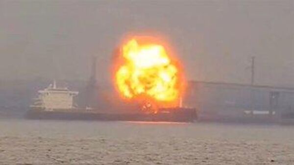 ABD’de büyük bir kargo gemisinde patlama meydana geldi - Sputnik Türkiye