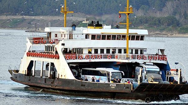 arabalı vapur - Sputnik Türkiye